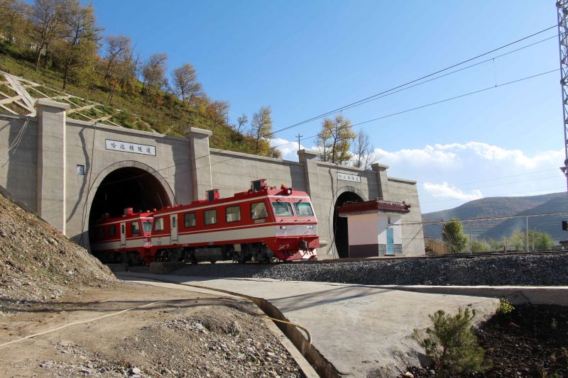 兰渝铁路哈达铺隧道