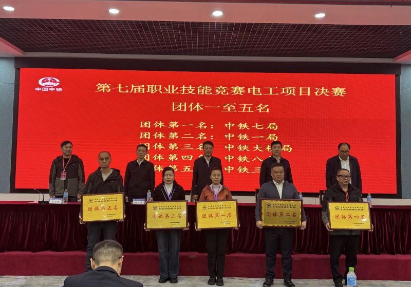 acc2bdb2c97a3c724de3506bb8726b36