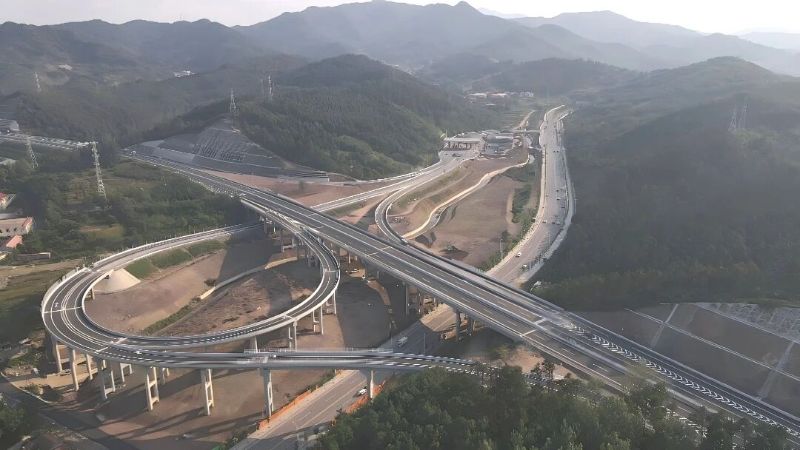 微信图片_2025-10-10_102500_409